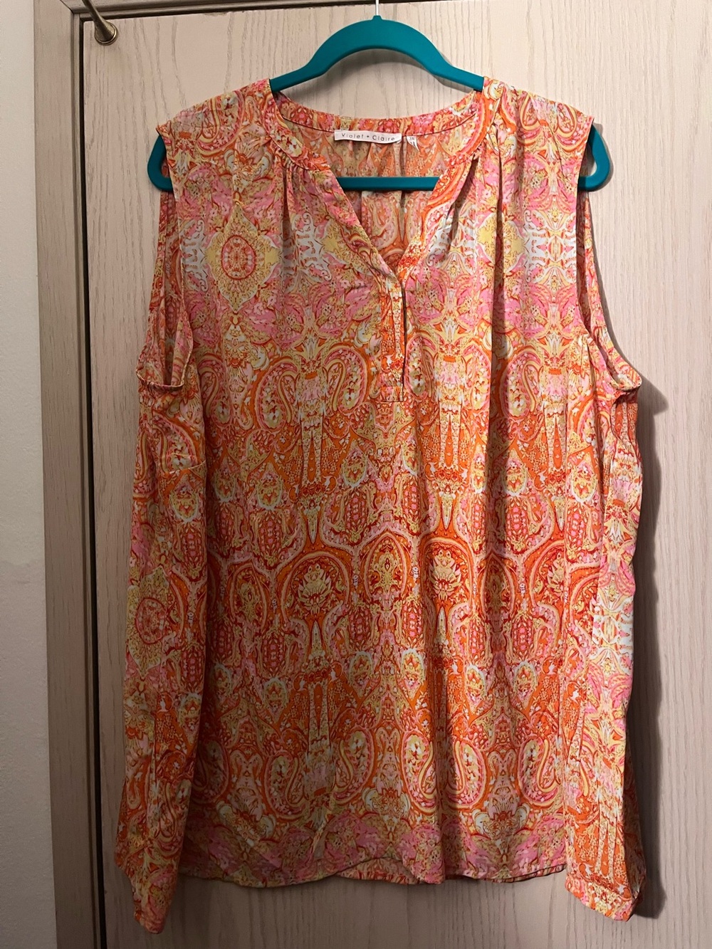 Violet & Claire Orange and Pink Paisley Cold-Shoulder Blouse